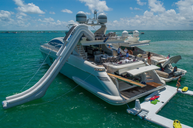 Private yacht charter in South Florida aboard Yacht Scarlet in Miami